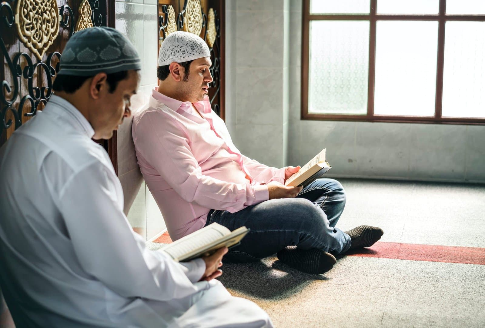 muslims reading the quran